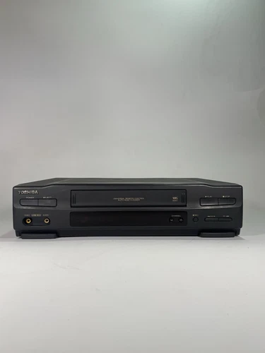 4-Head Hi-Fi VCR - Thumbnail 2