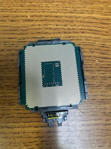 Intel Xeon E5-2699 v3 2.3GHz 18-Core CPU Processor SR1XD - Picture 2 of 3