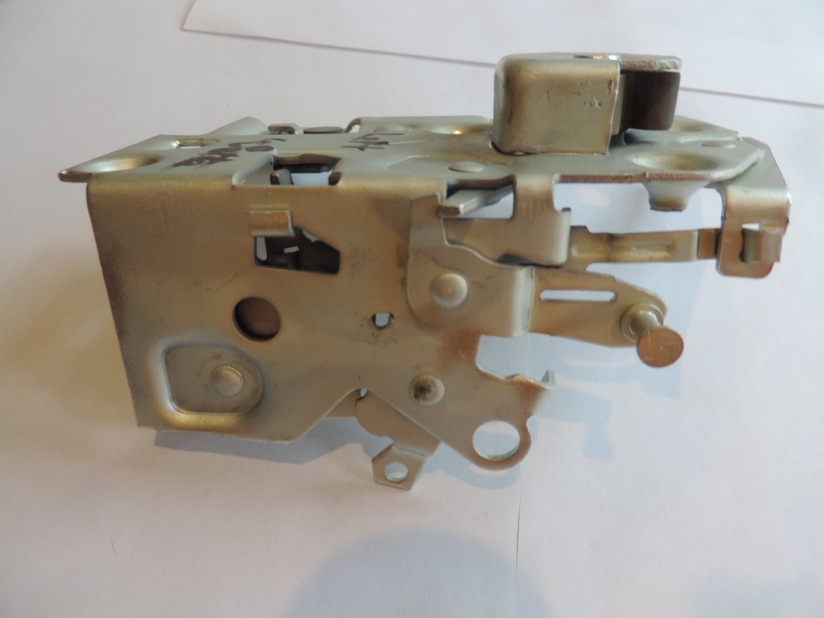 60-62 C1 Corvette LH Door Lock Latch Assembly -- ORIGINAL GM