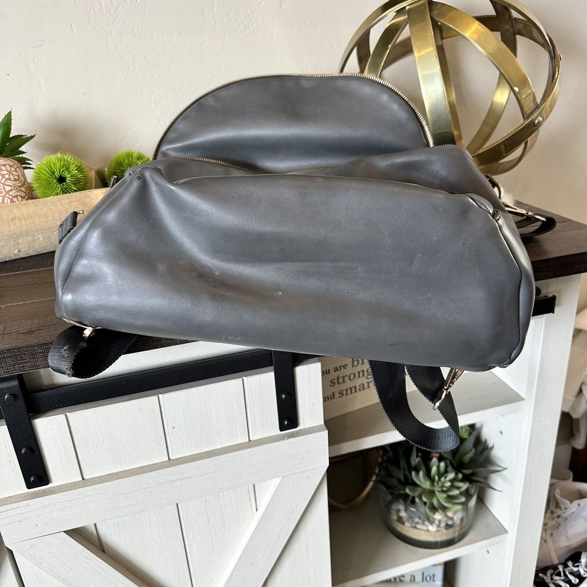Fawn Design + Cara Loren Ray luxury Backpack Bag limited  display picture 1