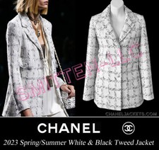 8,450 CHANEL 23S White  Black Plaid Tweed JACKET  FR 36 /US 2  NEW