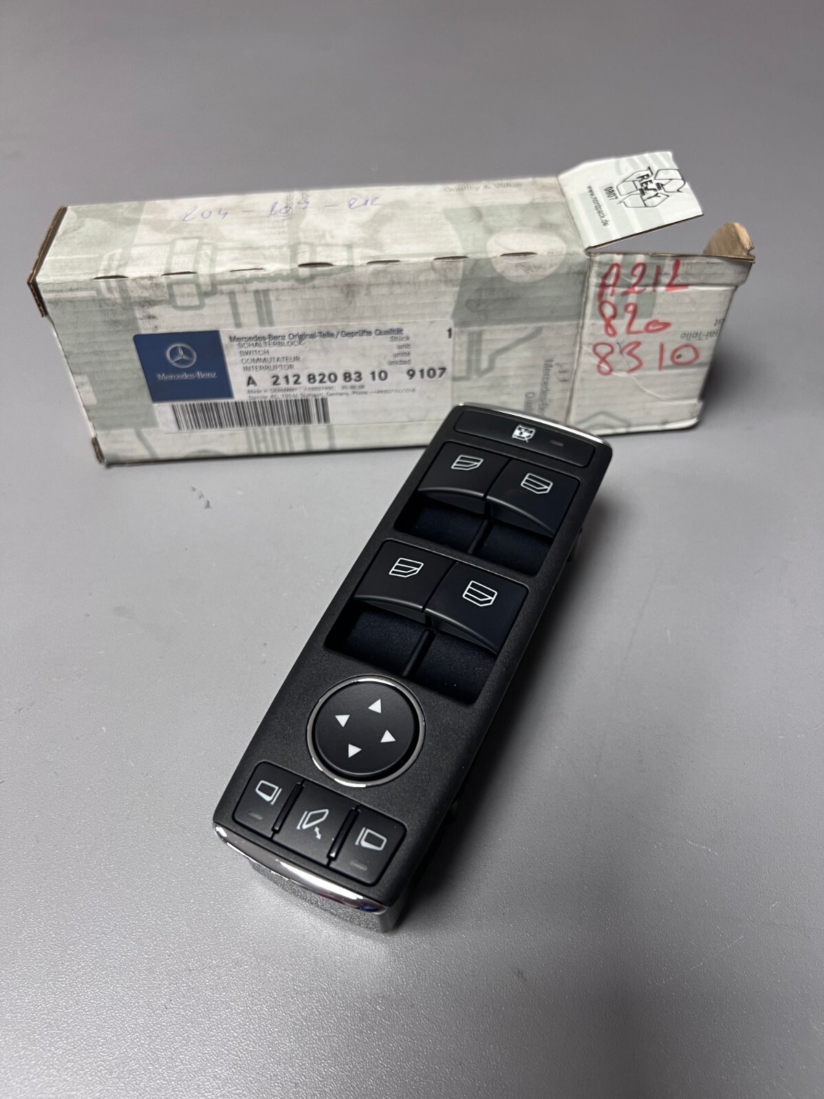 Contacteur lève-vitre Mercedes A 212 820 83 10 d'origine pour Classe E W212