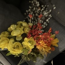 Mixed Rose Daisy Pussy Willow Artificial Flower Bundle Fabric Plastic