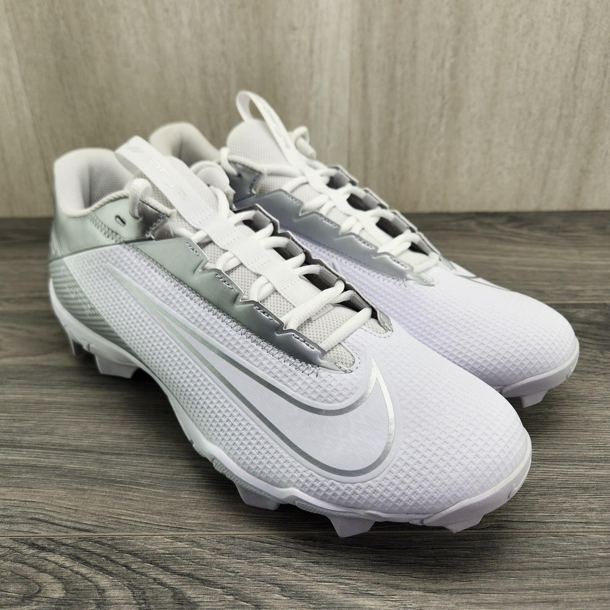 Nike Vapor Edge Shark 2 Size 12 Mens White Metallic Silver  display picture 2