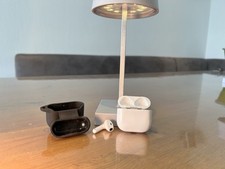 Apple AirPods 4 Kabellose Kopfhörer, Bluetoo...