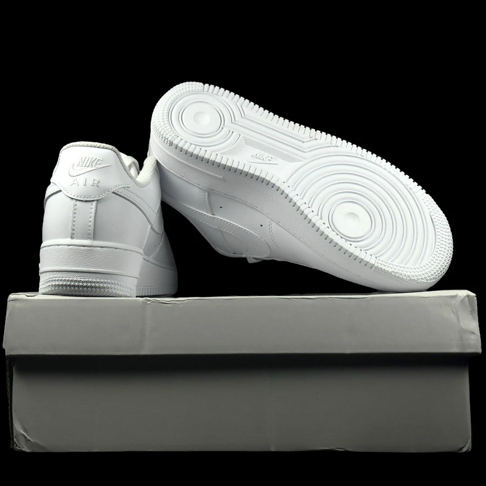 (size 4-13) Nike Air Force 1 White - Image 2 of 4