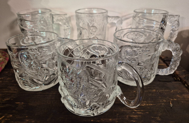 6 McDonald's BATMAN FOREVER Mugs (c) 1995 Vintage Clear Glass Embossed