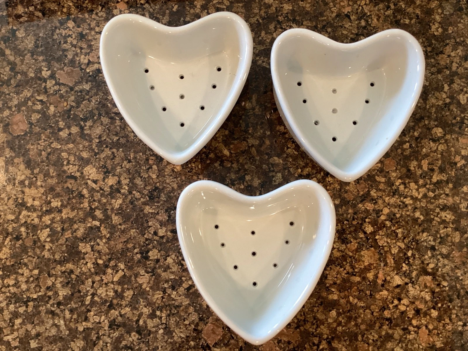 Set 3 Vintage Apilco France Heart Shaped 3.5” Cheese Mold Strainer UNUSED