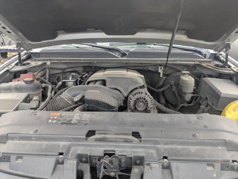 Used Front Right Door Window Regulator Front fits: 2013 Gmc Yukon xl 1500 electr - Image 3 of 4