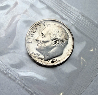1965 SMS Roosevelt 10c ~ In Sealed Mint Cello From SMS Set ~ Toned ~ N49