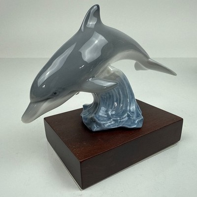 Lladro Figurine Lucky Dolphin 4.5  With Box 2004 Dolphin on a Wave Made in Spain