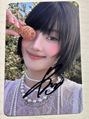 G)I-DLE MINNIE Her Autographed Signed Photo card PC Event Prize