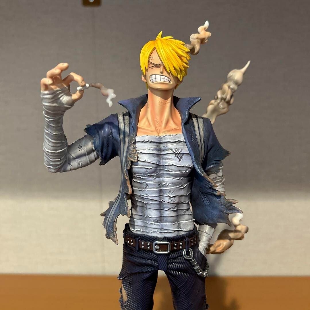 Figura Estatua One Piece Versión Sanji Skypiea con Caja