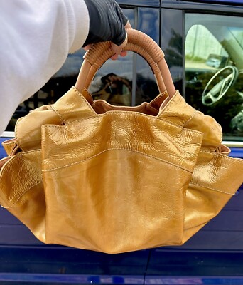 Loewe Bolso Napa Aire Handbag Leather Large Gold