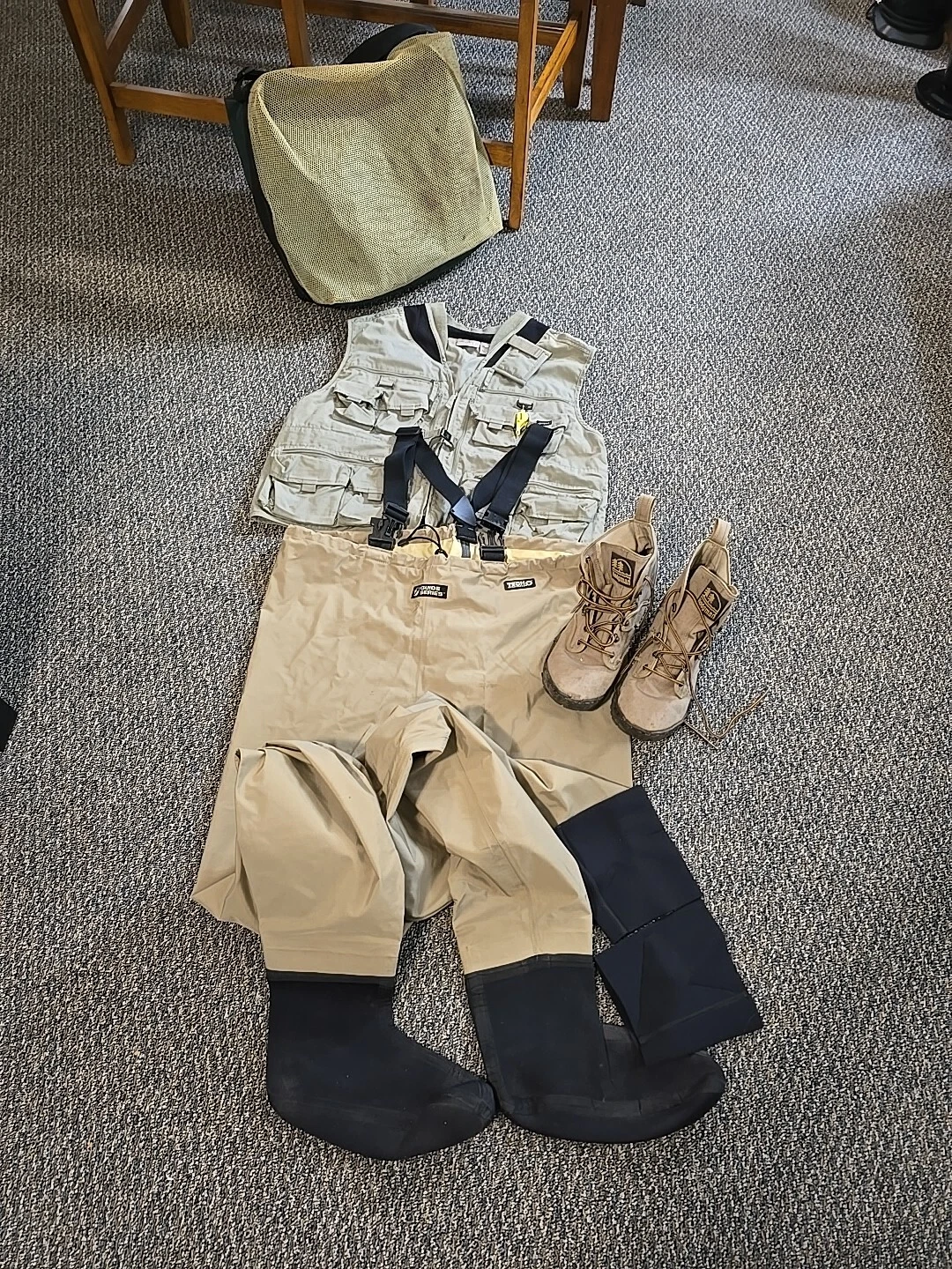 Stocking Foot Fishing Waders Quest Vest Hodgeman Boots Complete Angler Bag