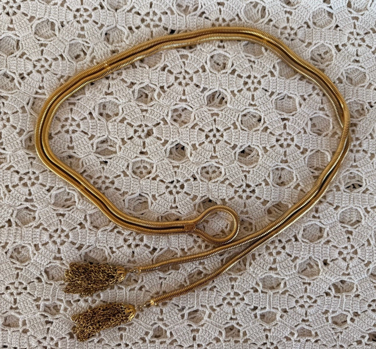 Ceinture vintage Christian Dior ton or chaîne serpent lariat gland