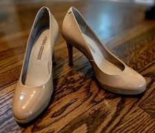 Buffalo London Beige Patent Leather Platform Pumps Size 5