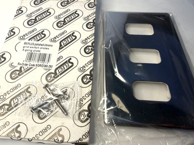 3 Gang Gitter Schalterplatte SCRID360-260 Selectric poliert chrom