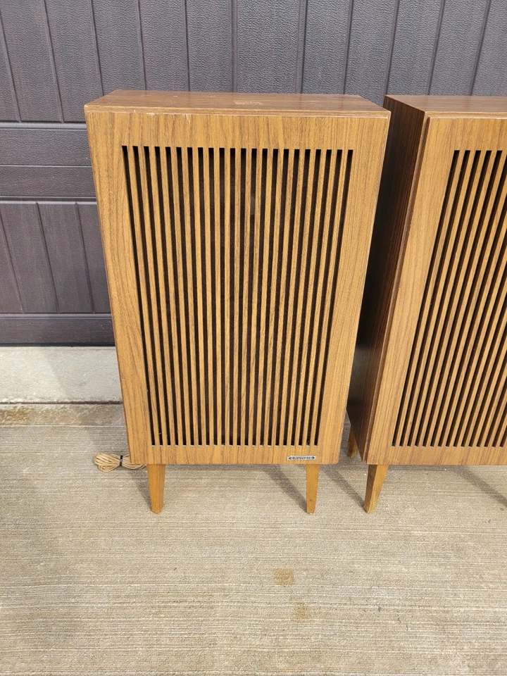 Grundig Lautsprecher Box 45 SPEAKERS Made in Germany Vintage SEE PICTURES & READ - Image 2 of 4