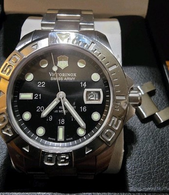 Victorinox Swiss Army Professional Dive Master 500m Mens Watch