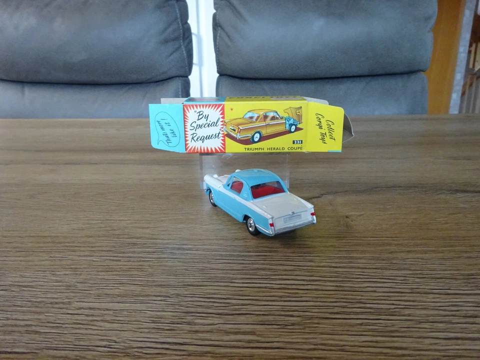 Corgi Toys 231 Triumph Herald  in OVP   60er Jahre Corgi Rarität - Bild 3 von 4
