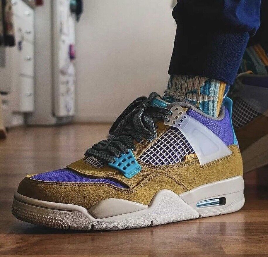 Union LA x Air Jordan 4 Retro SP “Desert Moss” - Men's Size Union LA x Air Jordan 4 Retro SP “Desert Moss” - Men's Size