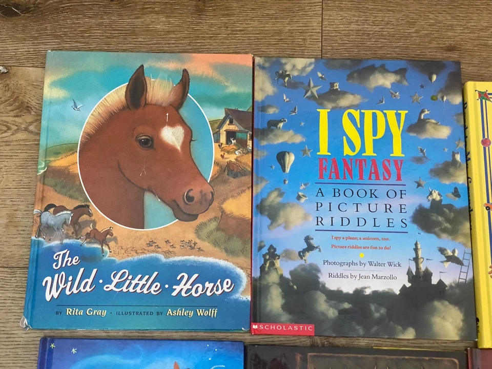 Lot of 12 Children Picture Books- I Spy, When I Grow Up, The Legend of Geoffrey, - Image 2 of 4