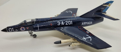 Dassault Super Etendard 1:72  (gebaut & lackiert)