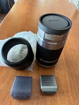 Sony E 55-210mm OSS Lens for Alpha E Mount Excellent Condition Accessories