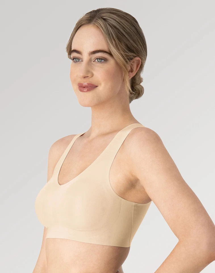 Hanes Women's Invisible Embrace Pullover Bralette, Moisture Wicking - Image 2 of 4