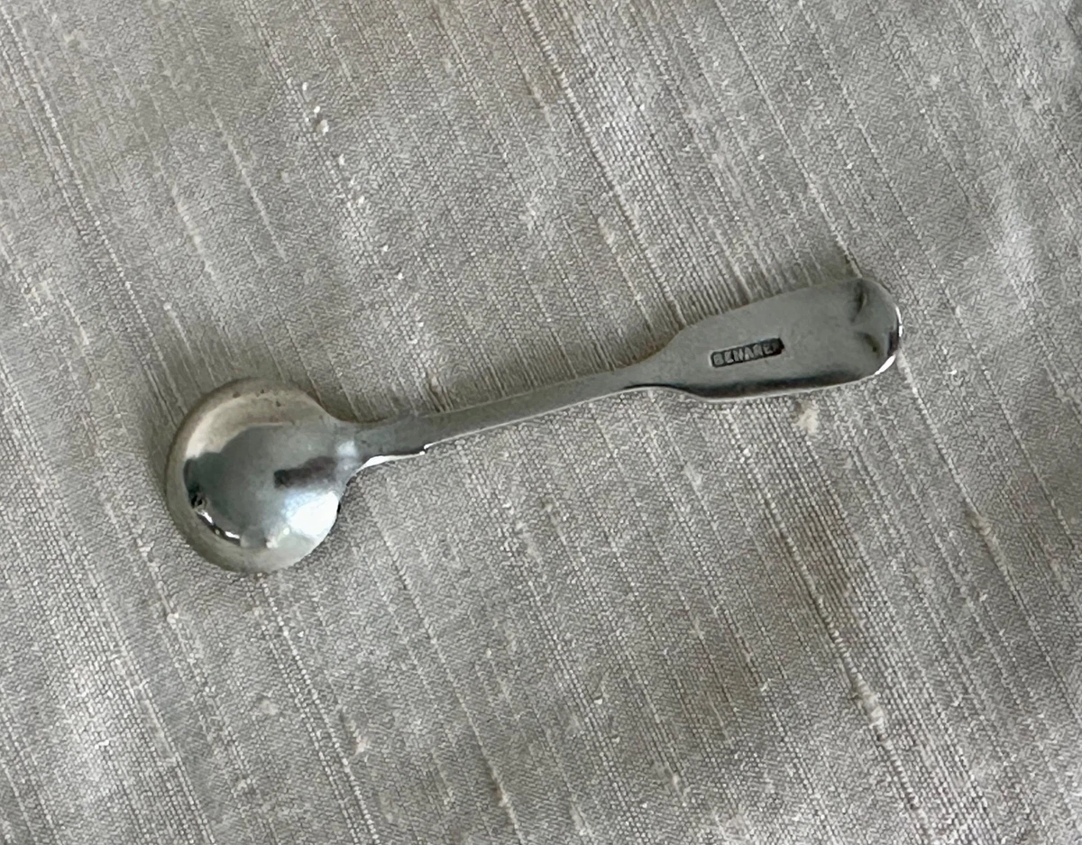 Antique Salt Spoon Fiddle Pattern John Round Benares Silverplate Sheffield 7cm