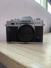 FUJIFILM Fujifilm X-T10 Excellent condition silver body English Language