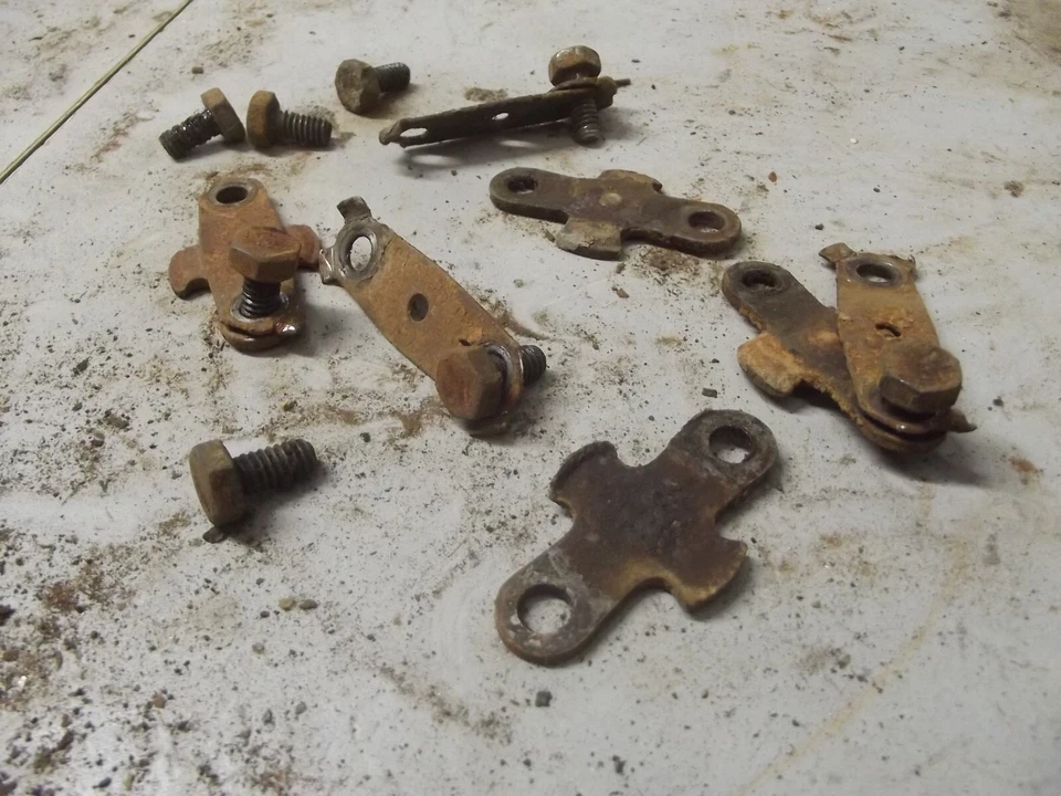 STUDEBAKER M5 TRUCK 1946 1947 1948   DRIVESHAFT UJOINT HARDWARE - Image 2 of 3