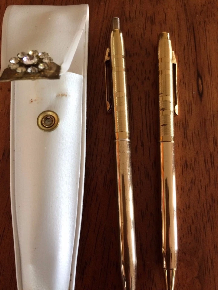 Vintage Gift Gold Tone Pen & Pencil Set Diamante Case 50s 60s - image 4 of 4