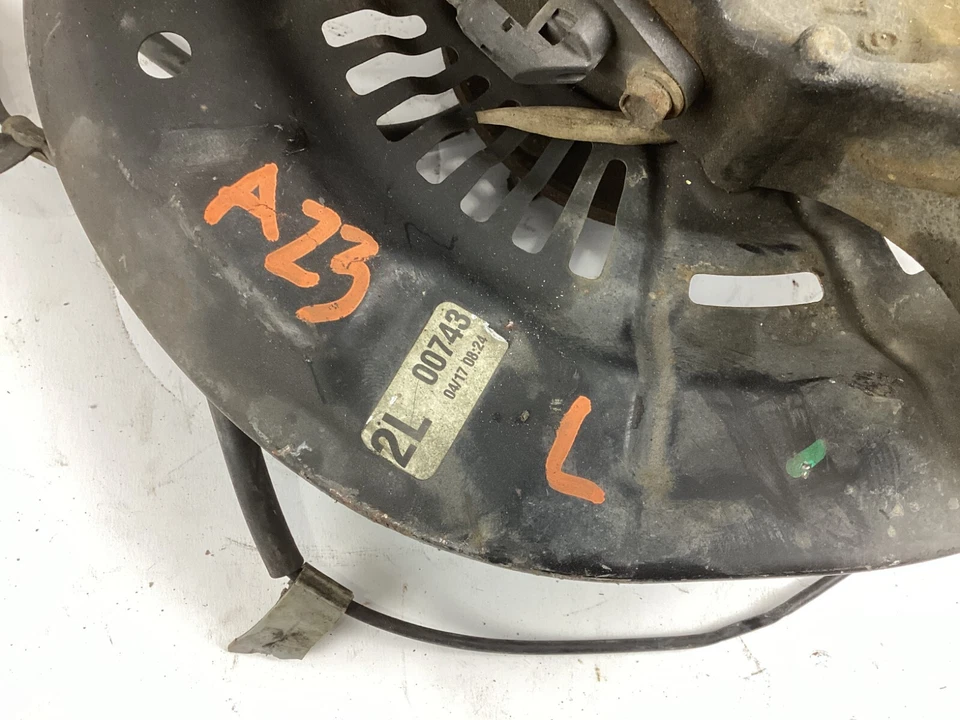 Toyota Sienna 2011-2018 eje delantero izquierdo lado del conductor nudillo y buje OEM Foto 4 de 4