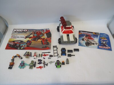 BTR Transformer Armada Red Alert with several Kreo minifigs and some instruction