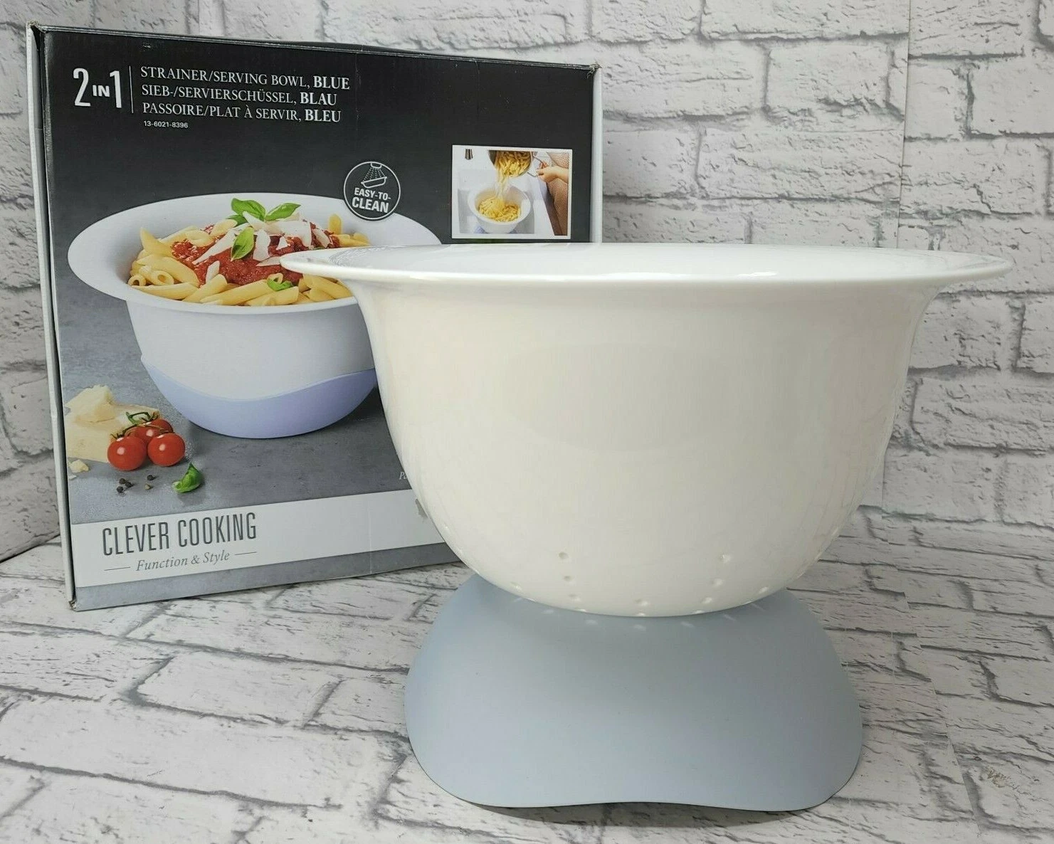 Villeroy & Boch Clever Cooking 2-in-1 Strainer & Serving Bowl Combo, Blue