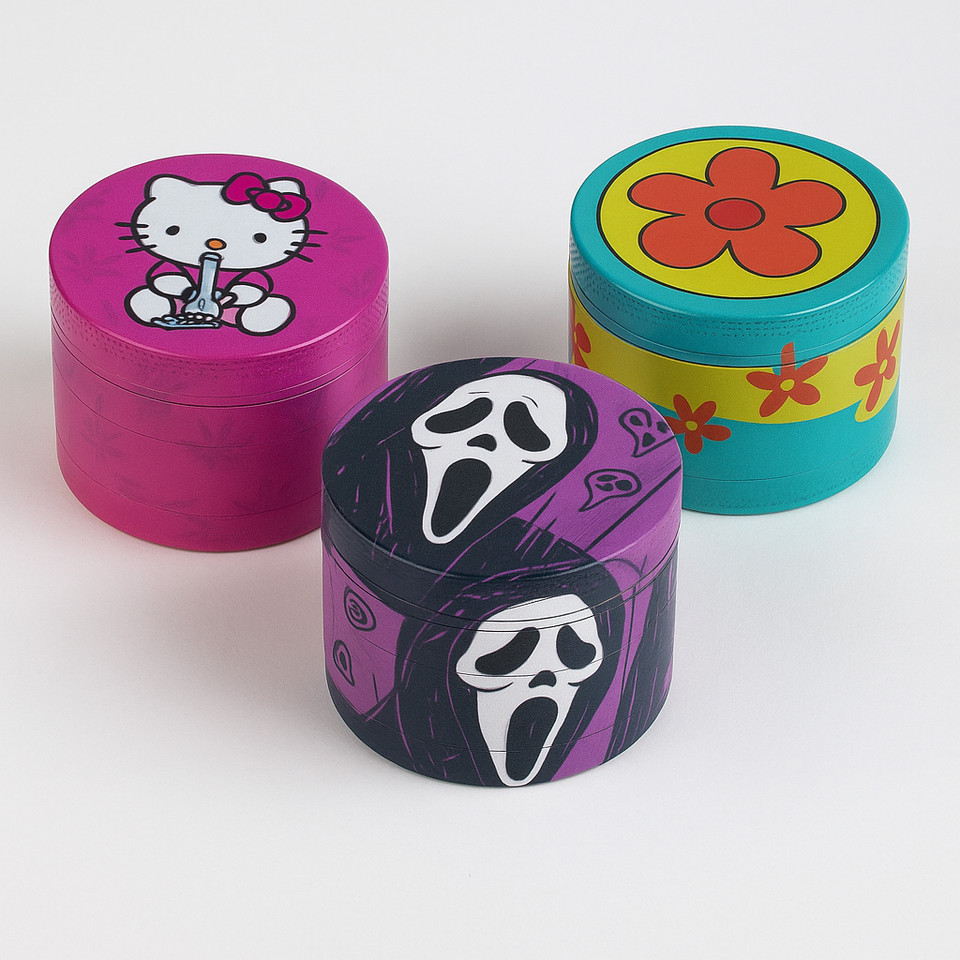 Colourful 4 Piece Metal Novelty Grinder 50mm Scream Kitty Scooby Design