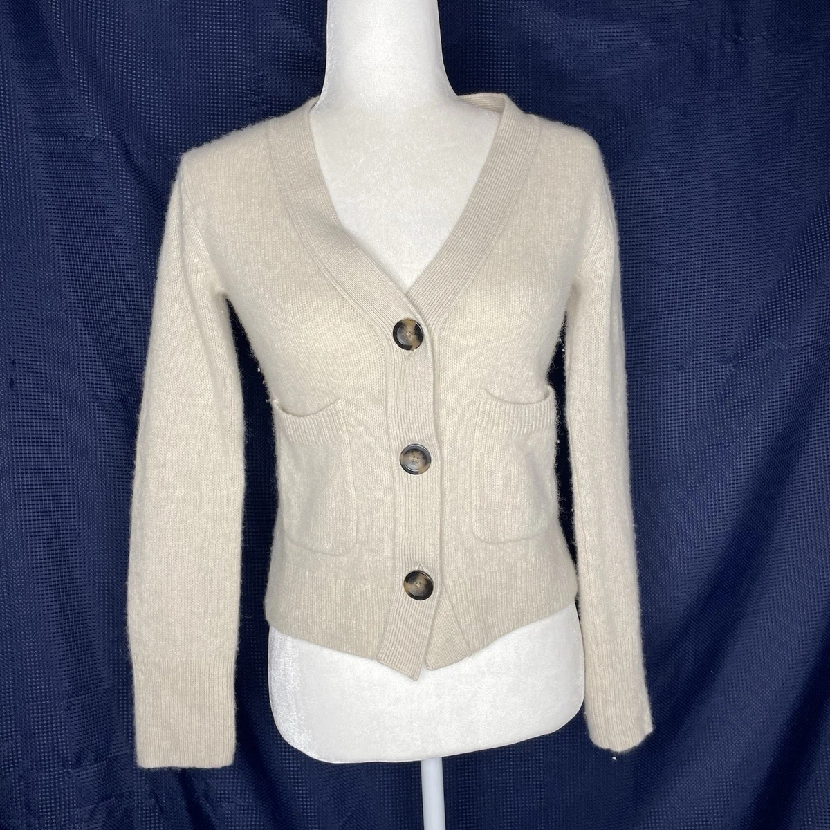 Walmart's Eytino V-Neck Knit Sweater Is a Must-Have