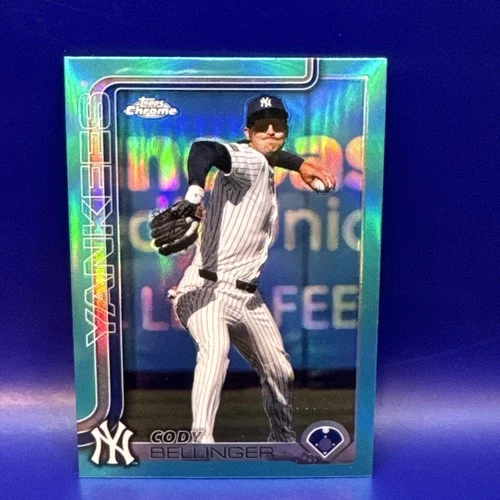 Cody Bellinger 2025 Topps Chrome Cody Bellinger #214 Refractor