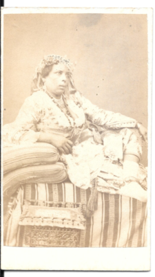 Photo Carte de Visite CDV Portrait femme robe mode 1860 Pierre Petit