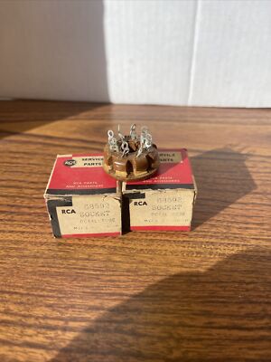 2 Supports 8 Broches Octal Amphenol NOS - Pour Lampes EL34, Sans Clips