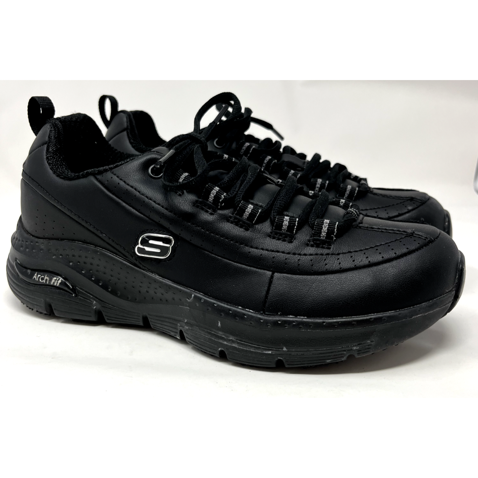 Skechers Women's Arch Fit SR Work Shoe Black, Size 8