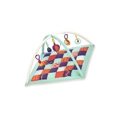 wonders above activity quilt