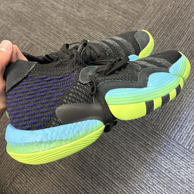 adidas Trae Young 2 'Black Solar Green