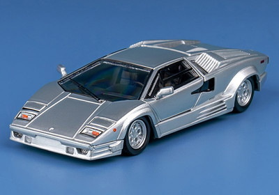LAMBORGHINI Countach LP5000 QV  - silver - FinClassically 1:64