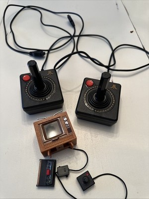 Atari Lot World s Smallest Atari 2600 Tiny Arcade Mini Console 10 Games Pac-Man