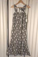 NWT Old Navy Viscose/Rayon Floral Tiered Sleeveless Maxi Dress Size Medium Boho