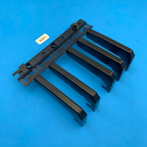 YAMAHA EZ-220 Keyboard Replacement Used Part: Black Keys [Sharp-Flat] 5 Key Set
