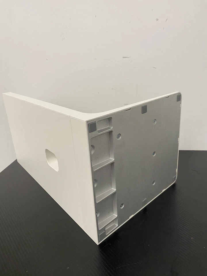 LG 43SQ700S-W Monitor Screen Stand VESEA Plate MGJ66242101 - Image 4 of 4